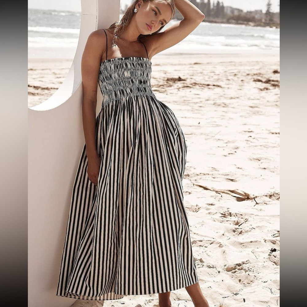 Black and White Stripe Sleeveless Maxi Dress